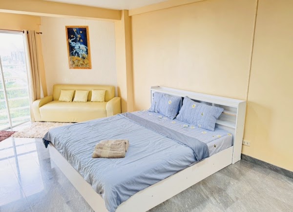 Jomtien Beach Condo S2 Hot