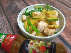 Vậy là đã có ngay món ăn mặn dùng chung với cơm ngon tuyệt rồi.