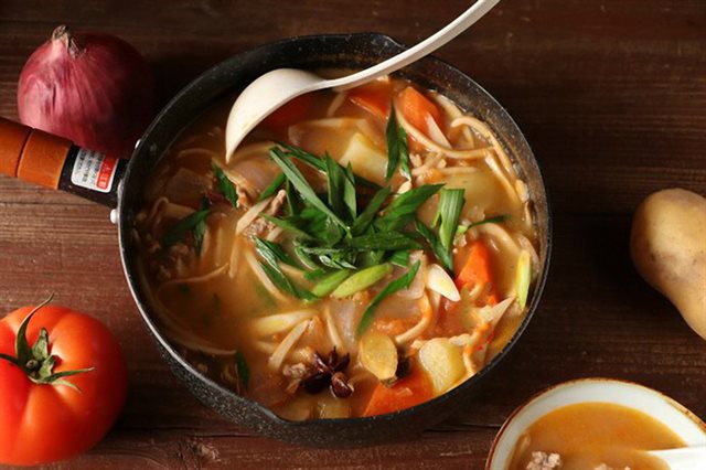 Canh Rau Củ Nấu Thịt Bò