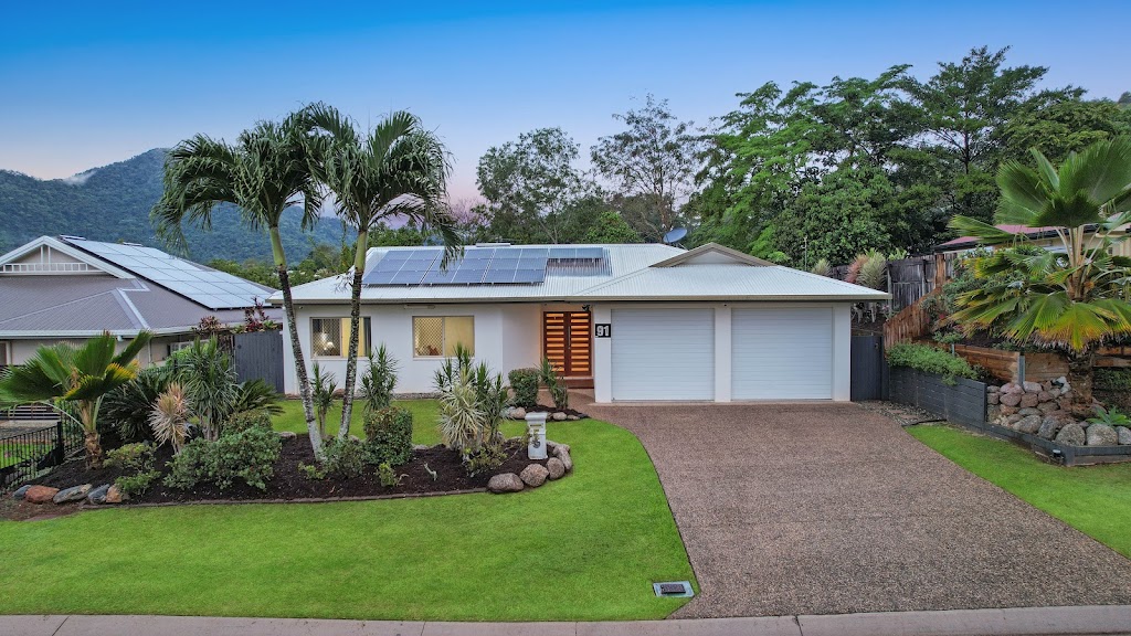 91 Michaelangelo Drive, Redlynch - Thumbnail 2