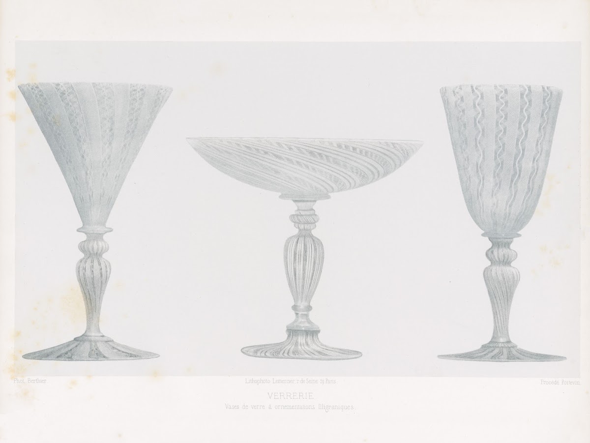Vases de verre à ornementations filigraniques 1859 1864