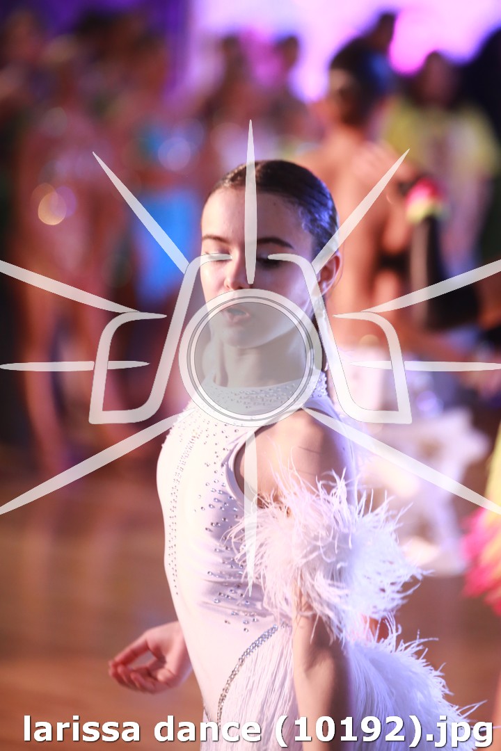 larissa dance (10192).jpg