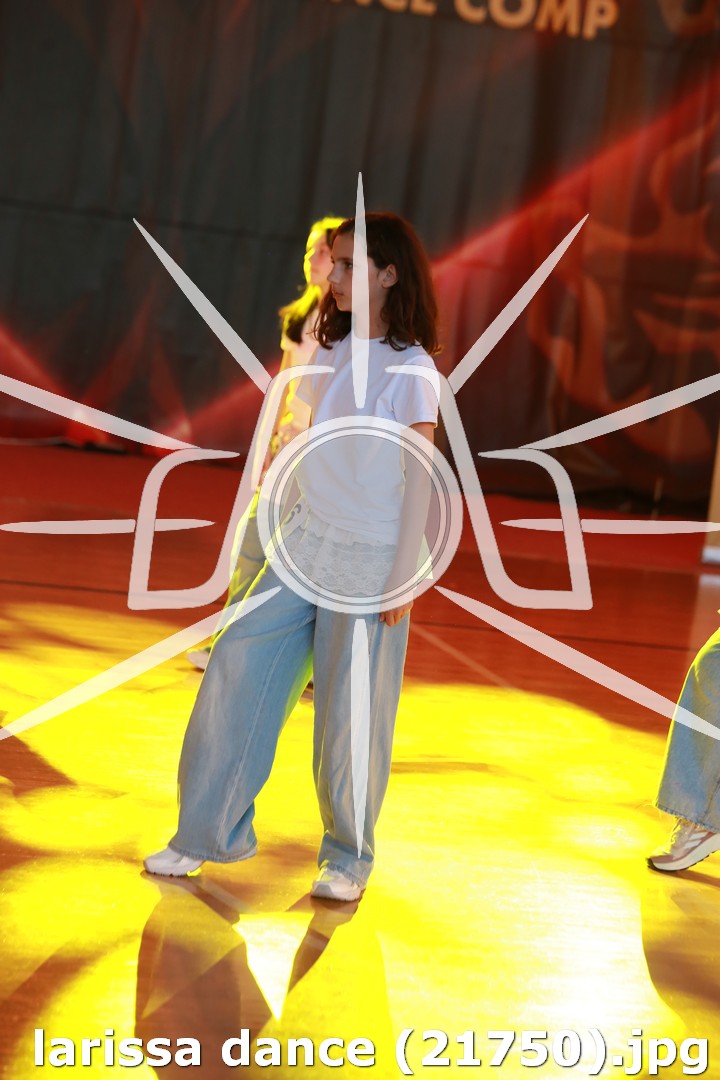 larissa dance (21750).jpg