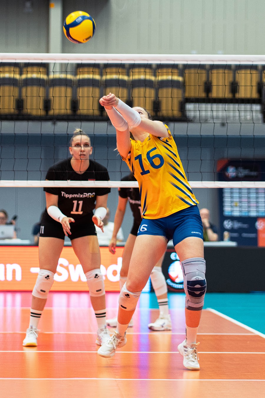 Sweden Hungary 332