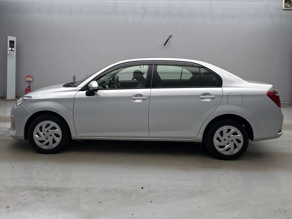 Toyota Axio