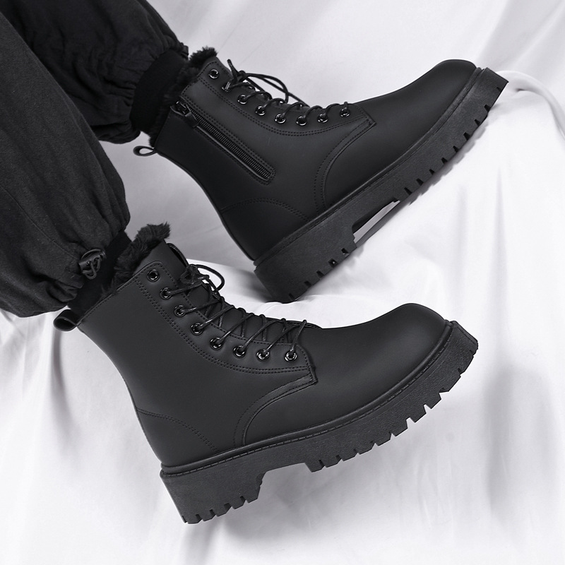 Insulated men's biker boots