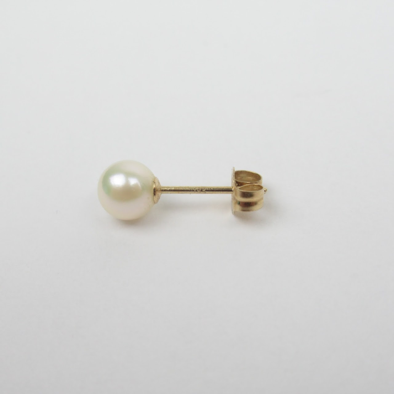 14K Gold and Pearl Stud Earrings