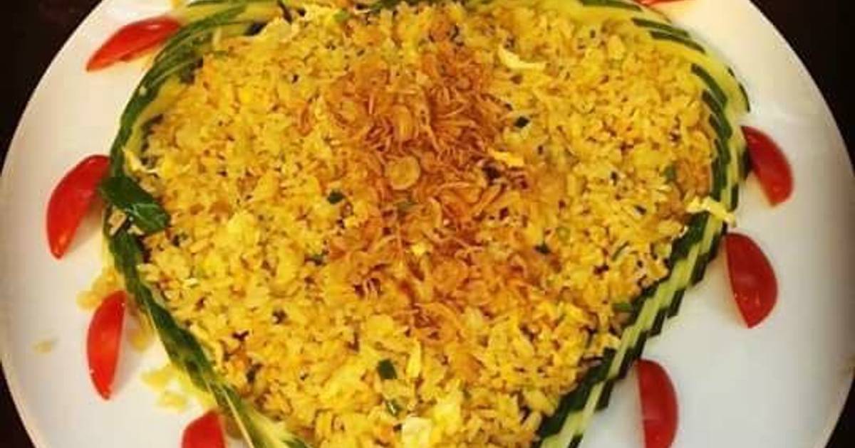 Cơm rang thần thánh (cơm rang hải sản)