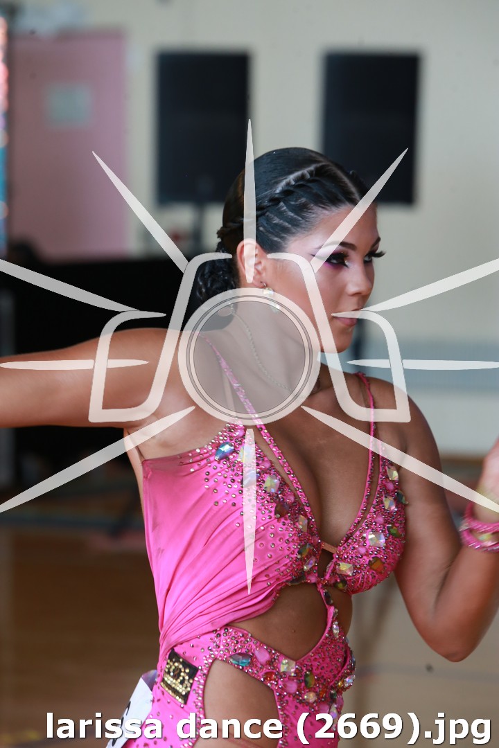 larissa dance (2669).jpg