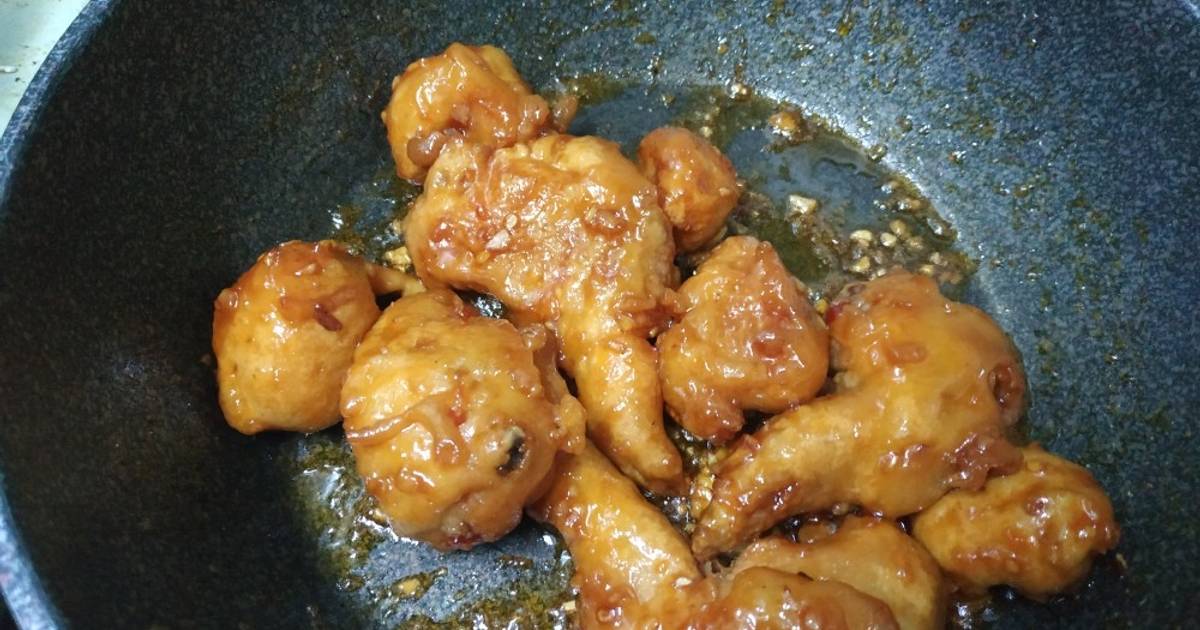 Cánh gà sốt chua ngọt (sweet and sour chicken wings)