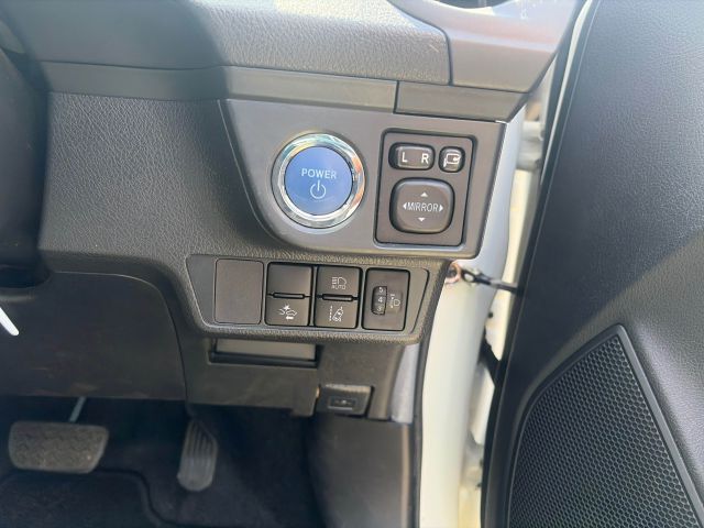 Toyota Fielder