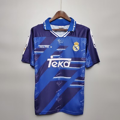 Retro Real Madrid 94-96 Visitante @lumorasports.jpeg