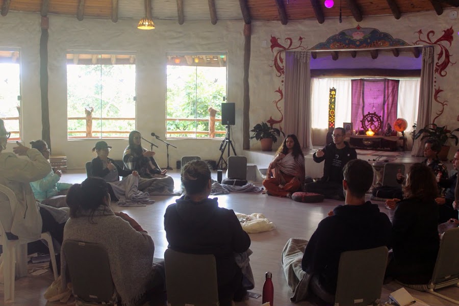Músicas, meditação e yoga