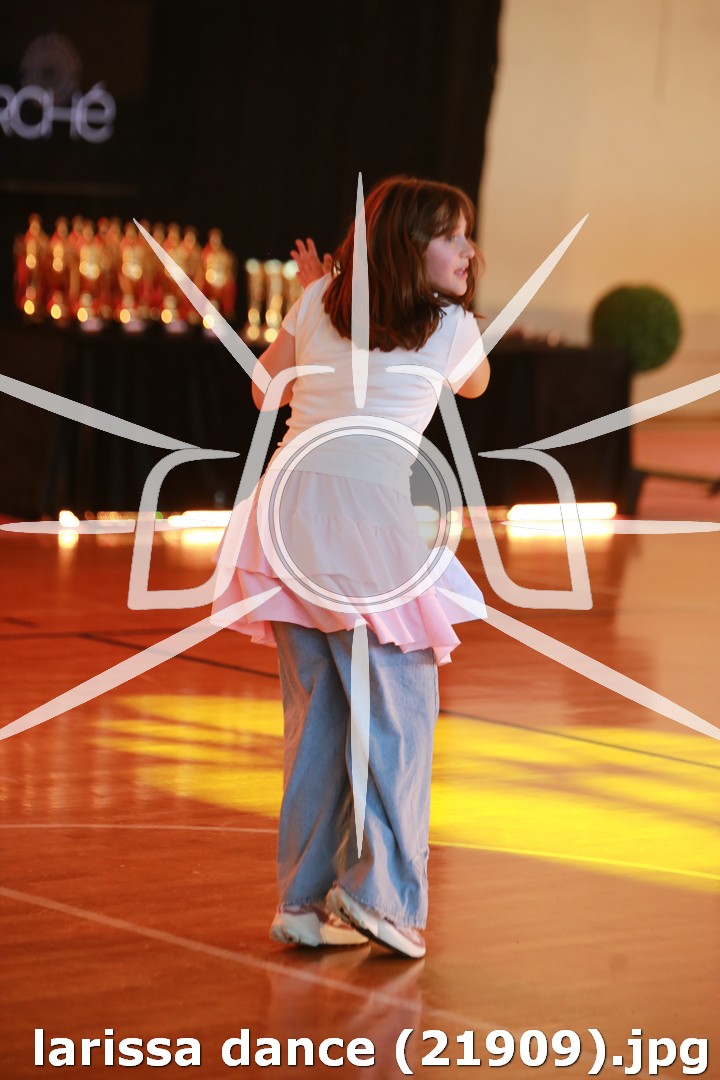 larissa dance (21909).jpg