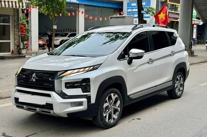 Mitsubishi Xpander Cross 2024 chạy hơn 20.000km chỉ 595 triệu, giá có hời? - Báo Tri thức &amp; Cuộc sống