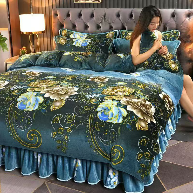 Double-sided milk fiber comforter