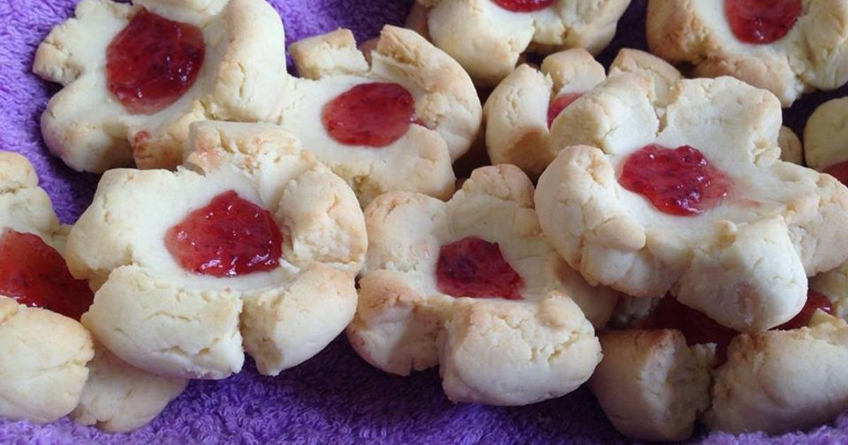 Plum Blossom Cookies( Bánh quy hoa hình hoa mận)