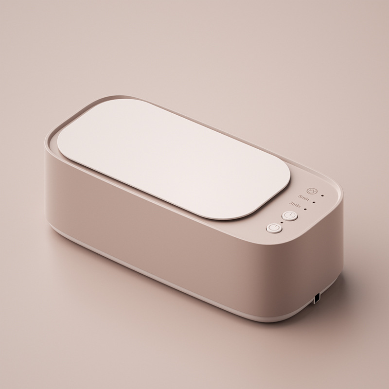 Ultrasonic cleaning device for glasses and jewelry