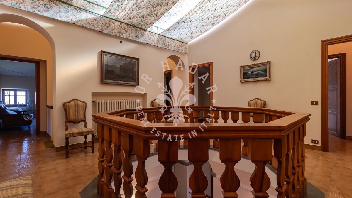 וילה לה מדונוצ'יה (Villa La Madonnuccia) — 44