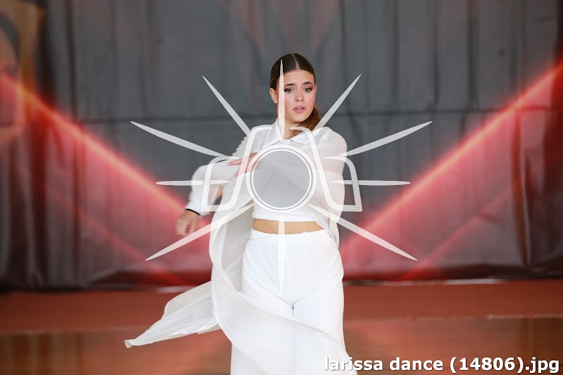 larissa dance (14806).jpg