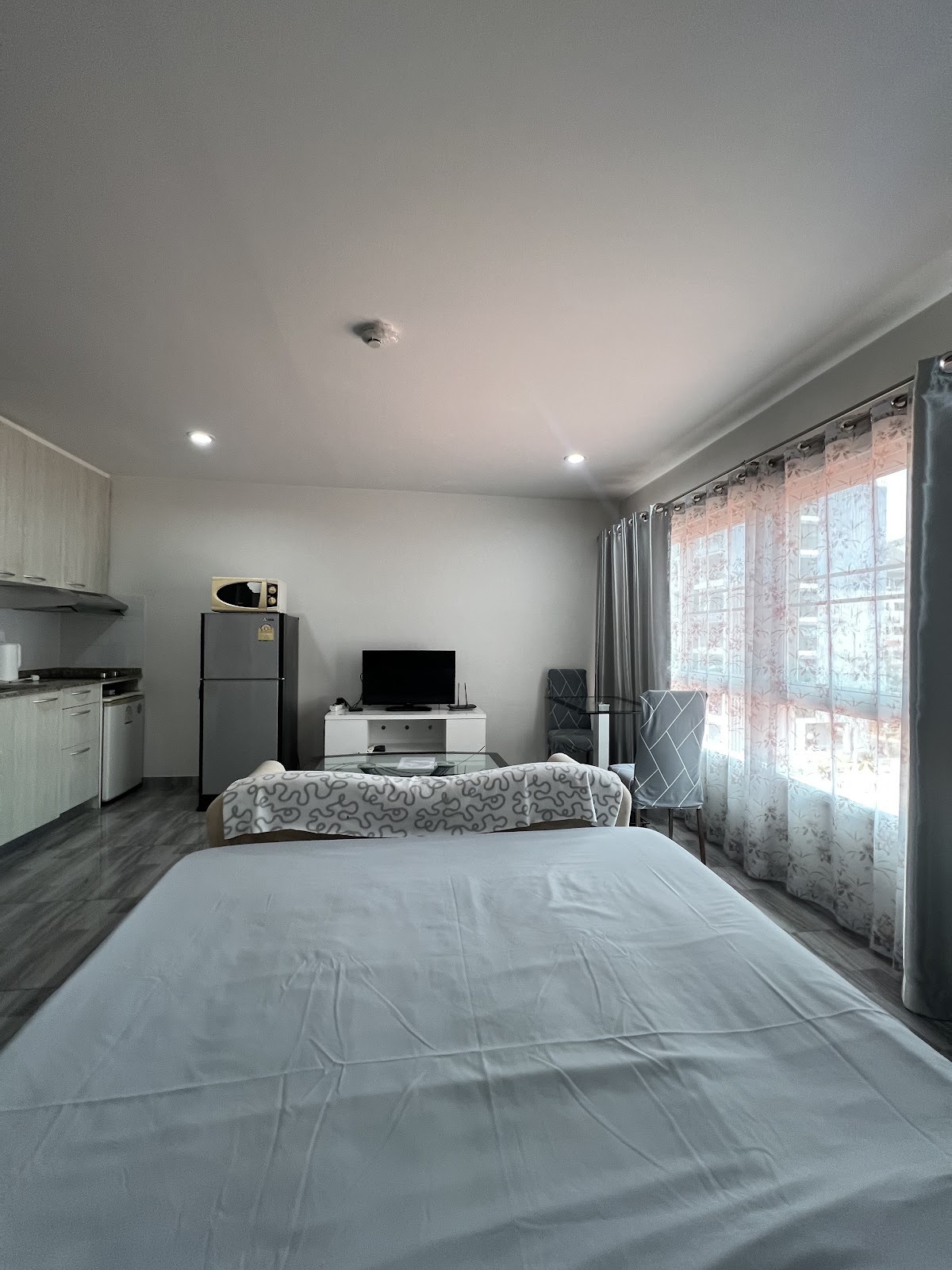 Sunset Boulevard Residence 2 - 1 Bed, Floor 6 3