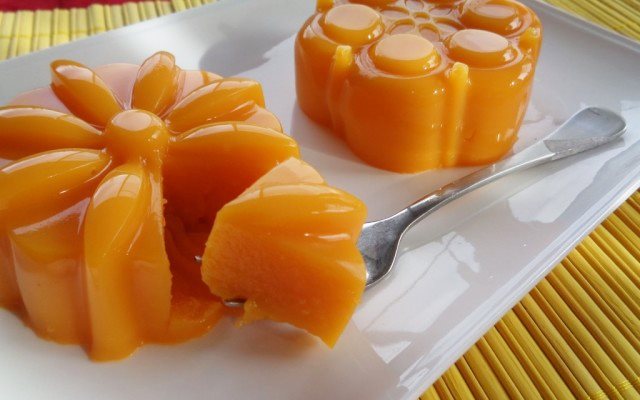 Rau Câu Bí Đỏ Hình Hoa