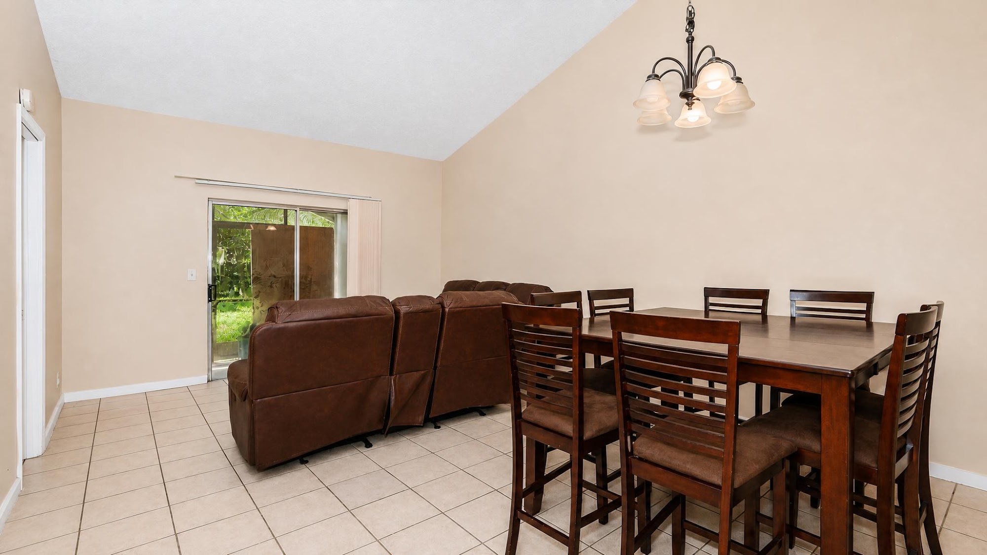 10880 NW 45th St, Coral Springs, FL 33065 property photo 9