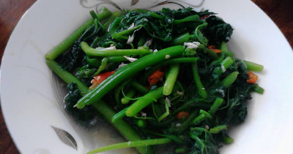 Ngọn bí xào tỏi