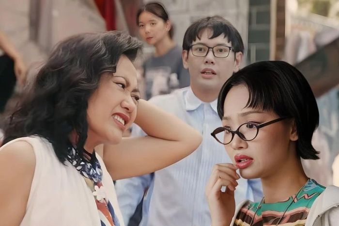 Đạo diễn Đại Tiệc Trăng Máu 8 tiết lộ lý do chọn cách mở đầu 'vừa đủ dở'