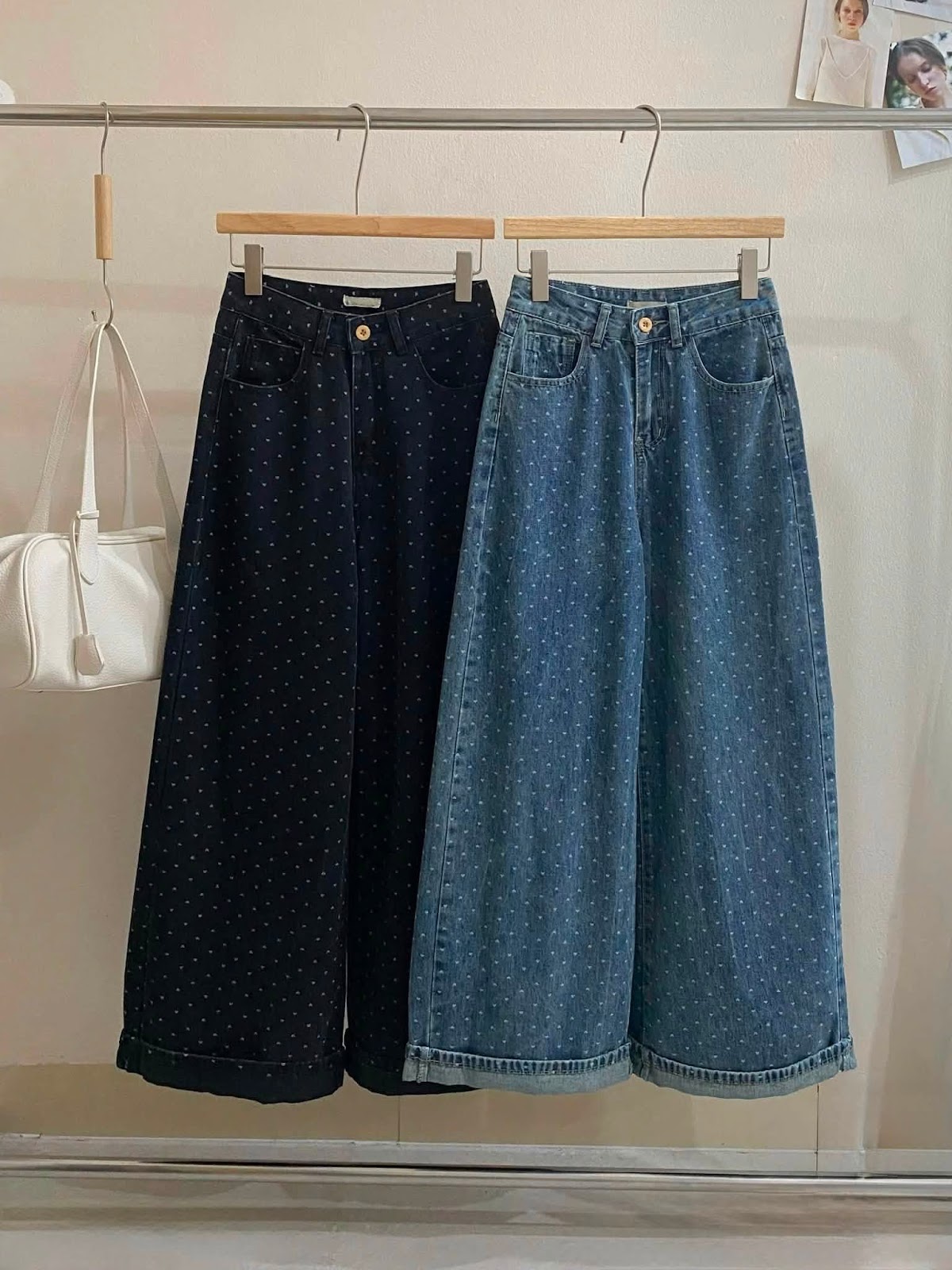 quần jean ống rộng in hình tim lật lai XONXEN SHOP 81186 – Image 2