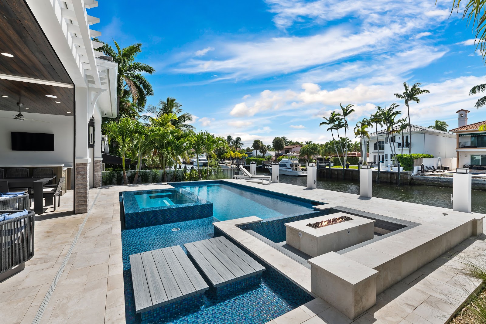 Fort Lauderdale, Florida, USA — 4-Bed Villa 3