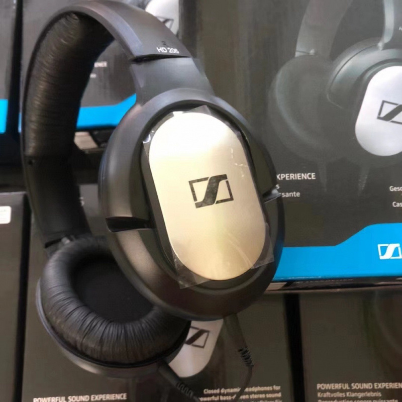Gaming-Kopfhörer Modell 8008U, kabelgebunden