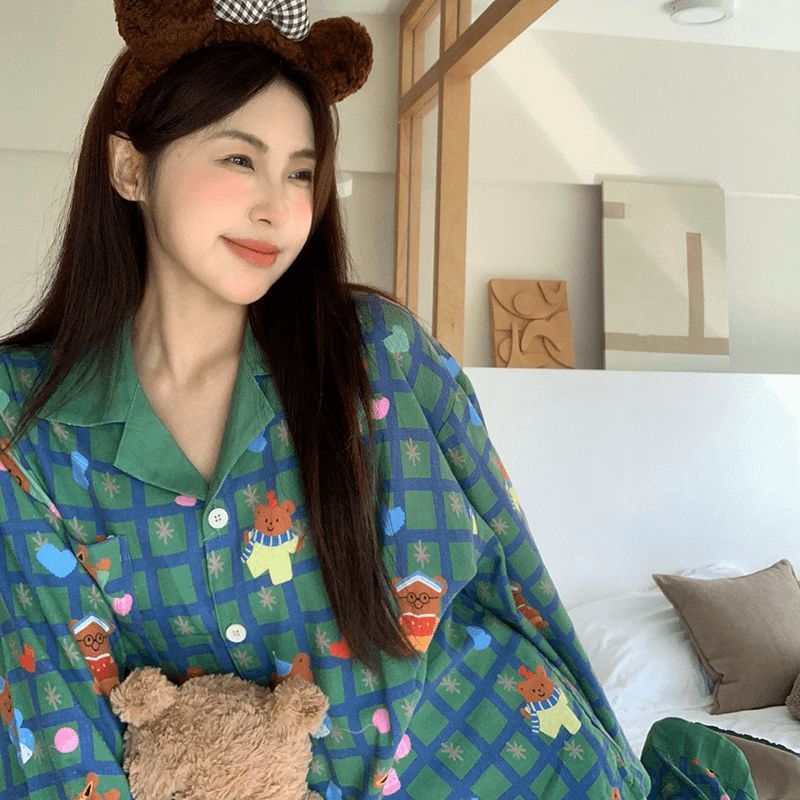 Women's pajama set made of cotton blend with plaid pattern