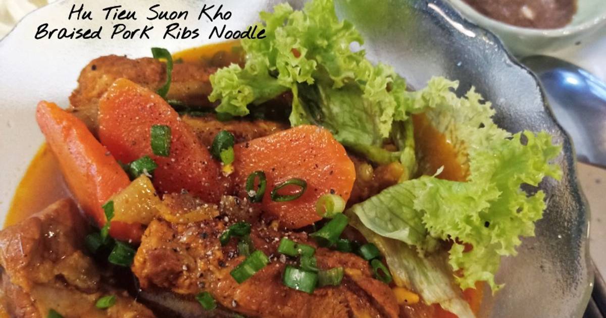 Hủ Tiếu Sườn Kho - Braised Porb Ribs Noodle
