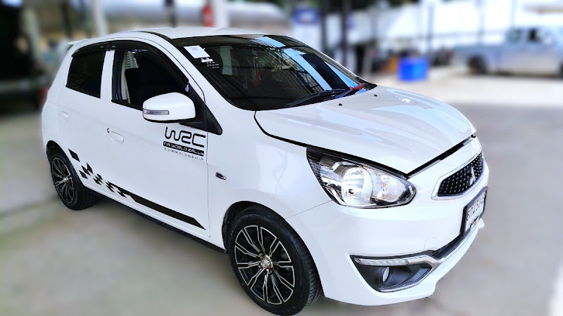 MITSUBISHI MIRAGE