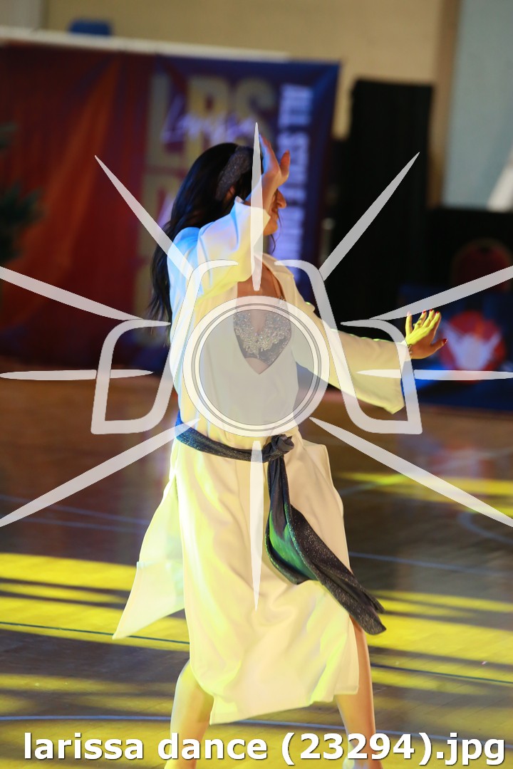 larissa dance (23294).jpg