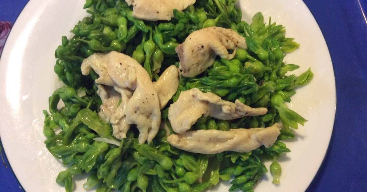 Hoa thiên lý xào ức gà