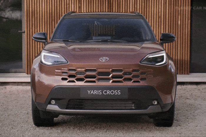 Toyota Yaris Cross hybrid bản nâng cấp trình làng - Báo Tiền Phong