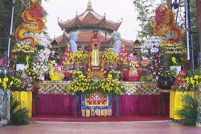 Lan tỏa giá trị tâm linh, gắn kết cộng đồng - Đài Phát thanh và truyền hình Hà Nội