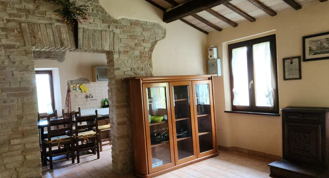 Soggiorno con mattoni a vista