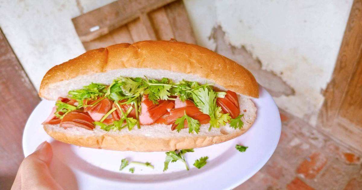 Bánh mì xúc xích