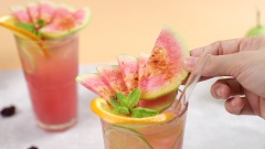 Trà Ổi Hồng Muối Tôm