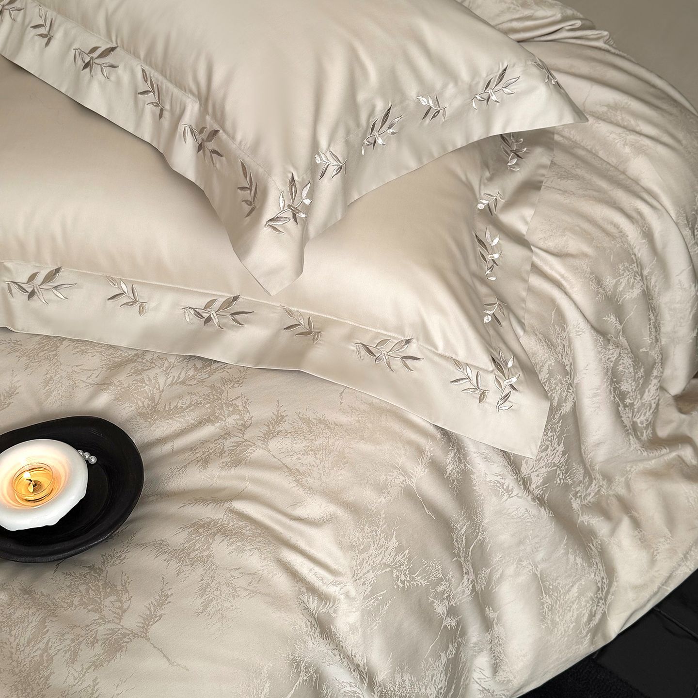 Bed Linen Set made from 100s Long-Staple Cotton