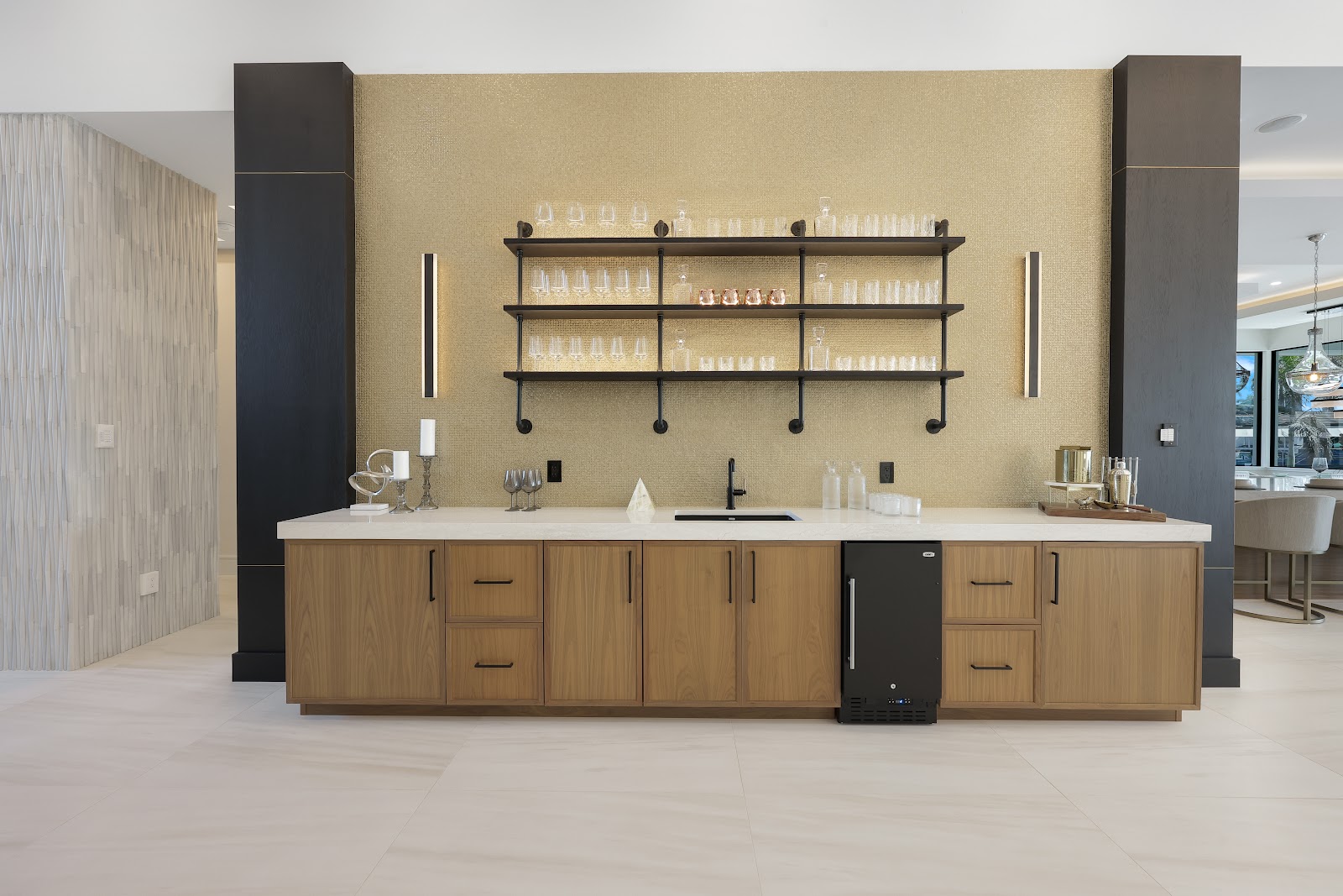 Baypoint Residence interior