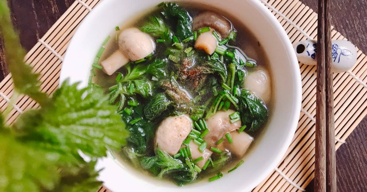 🌱 Canh Rau Tầm Ma Nấm Mỡ (Vegan)