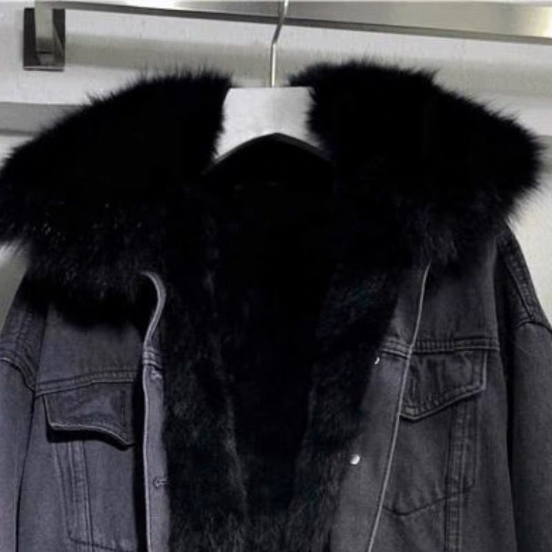 Short denim jacket for women with warm lining