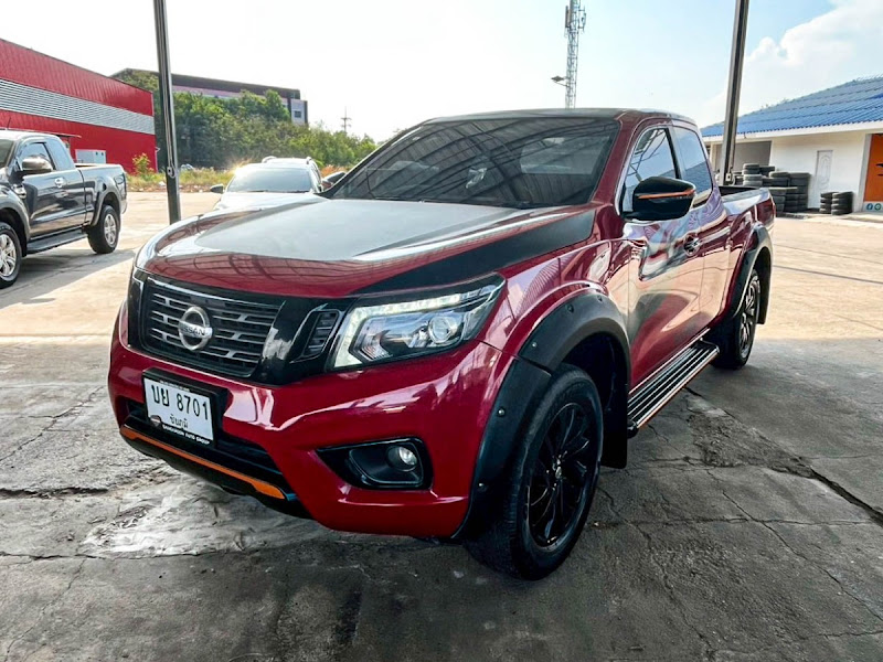 NISSAN NAVARA