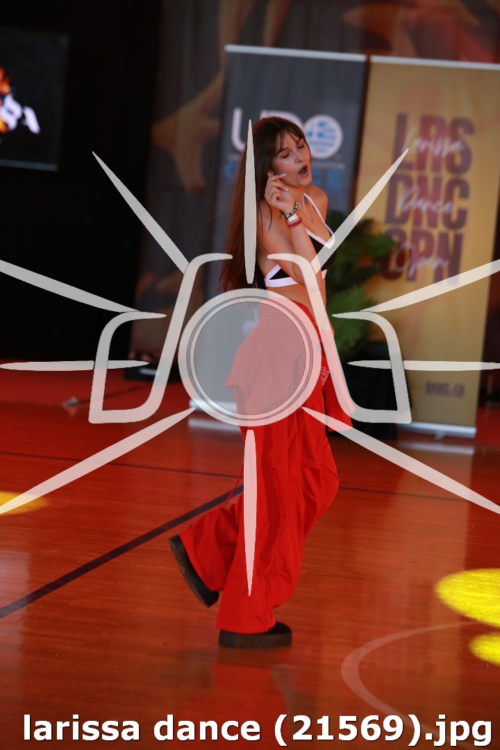 larissa dance (21569).jpg