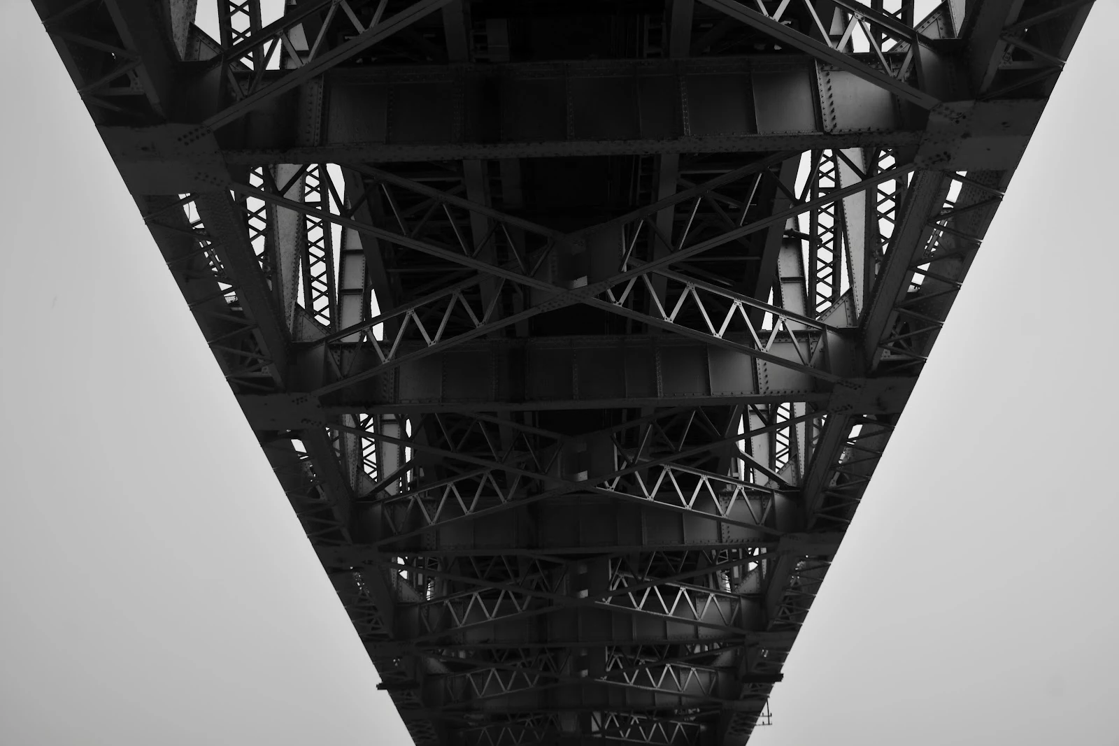 Underneath A Steel Bridge - Architectural Photography 5K Wallpaper (6000x4000)