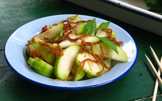 Gỏi Cóc Trộn Khô Bò
